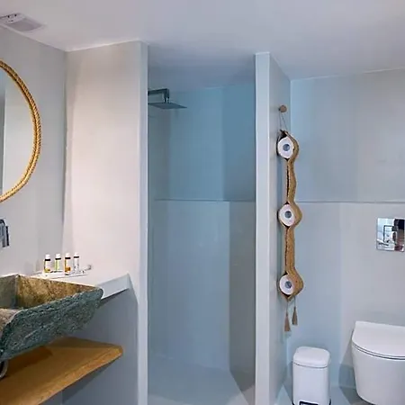 La Residences 4* Kamarai